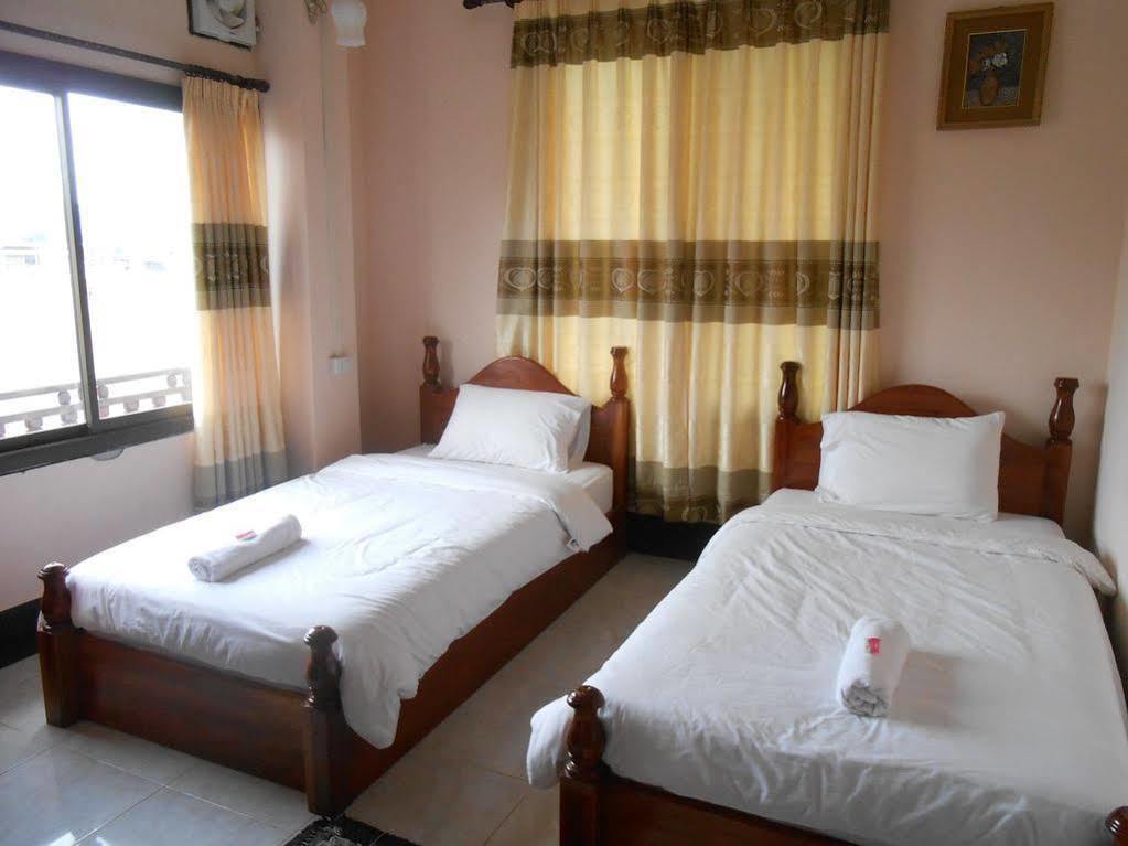 The Garden Pany Hotel Vangviang Kültér fotó